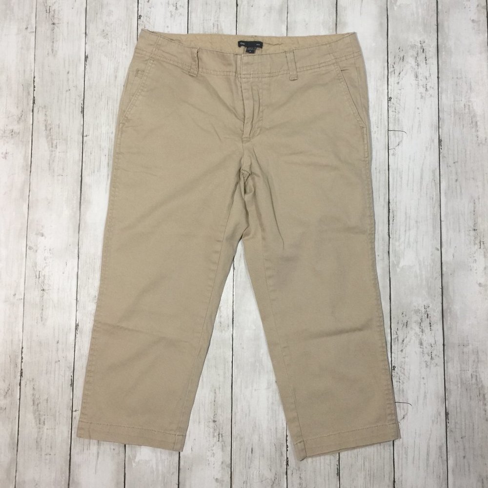 GAP Capri Pants